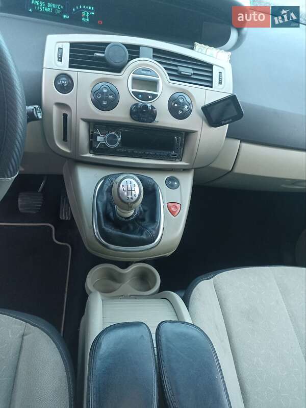Минивэн Renault Scenic 2008 в Луцке фото 11 Минивэн Renault Scenic 2008 в Луцке