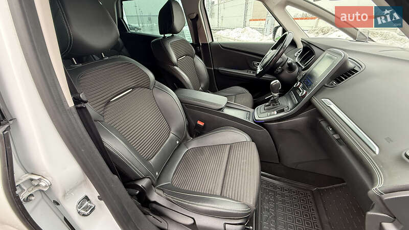 Минивэн Renault Scenic 2020 в Киеве фото 63 Минивэн Renault Scenic 2020 в Киеве