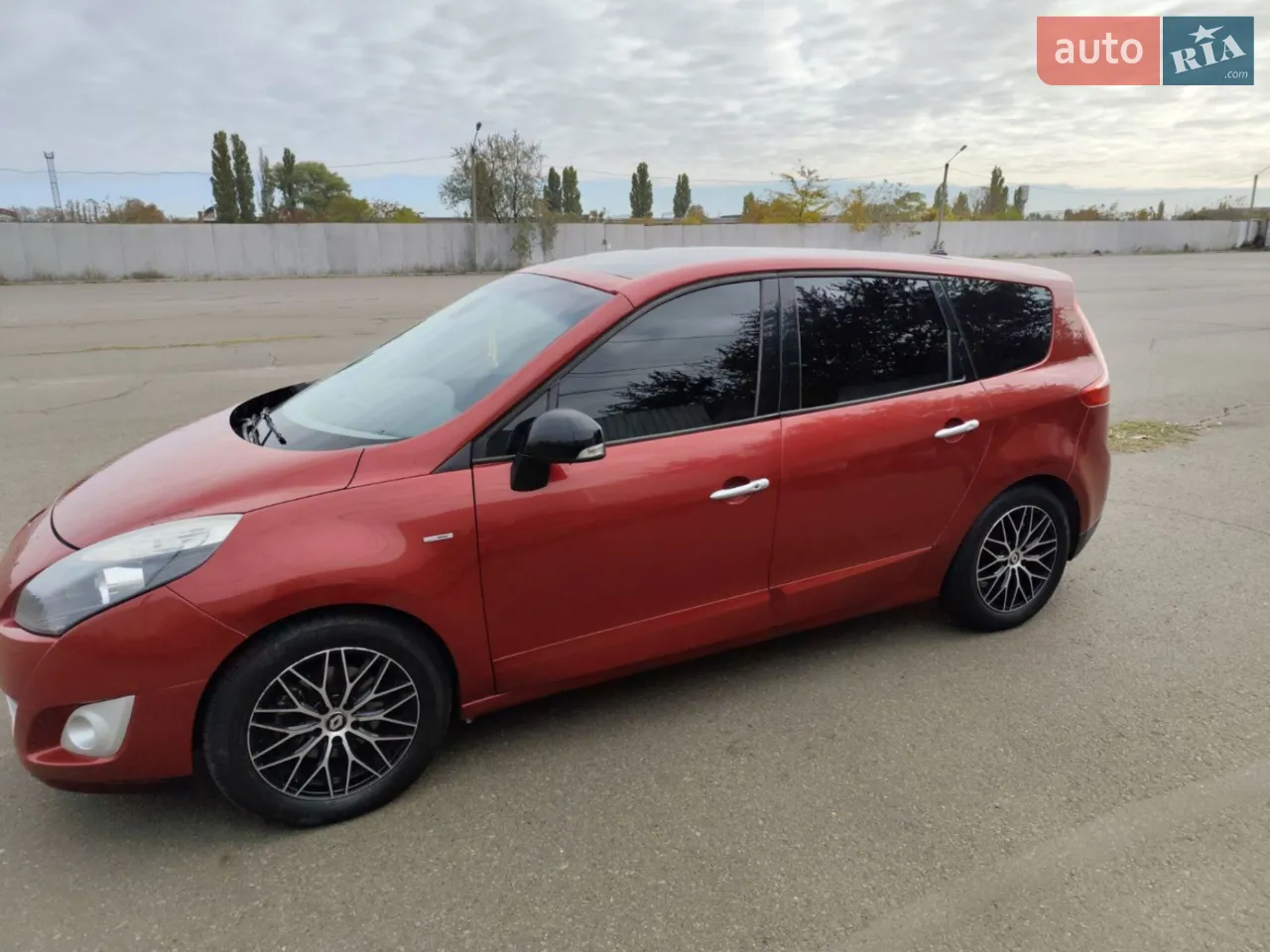 2010 Renault Scenic - мініатюра 36