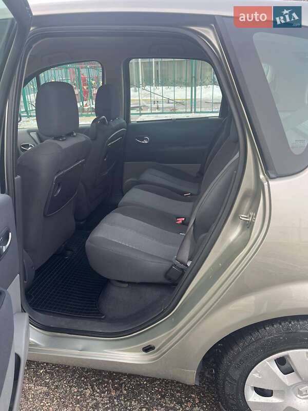 Минивэн Renault Scenic 2007 в Харькове