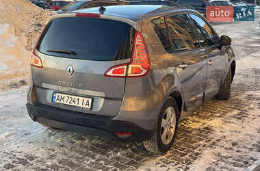 Мінівен Renault Scenic 2010 в Житомирі