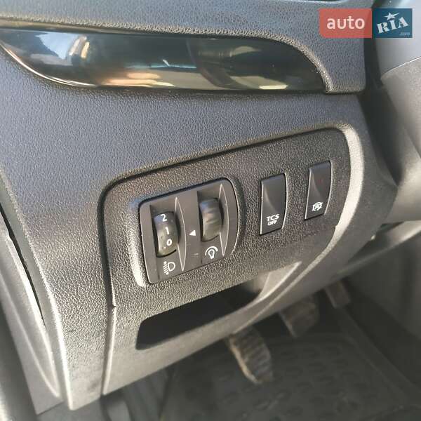 Минивэн Renault Scenic 2015 в Дубно фото 40 Минивэн Renault Scenic 2015 в Дубно