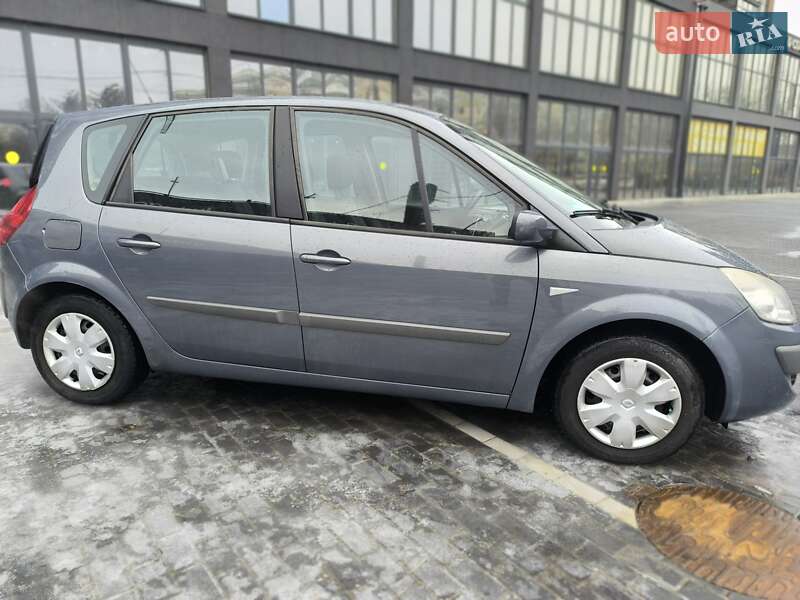 Минивэн Renault Scenic 2006 в Полтаве
