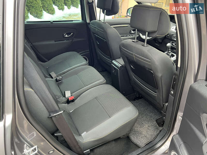 Минивэн Renault Scenic 2010 в Виннице
