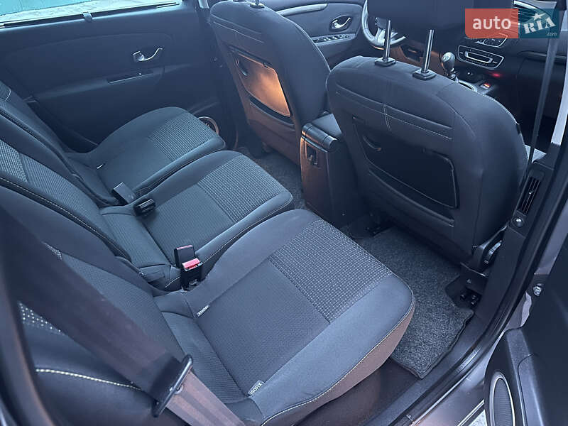 Минивэн Renault Scenic 2010 в Виннице