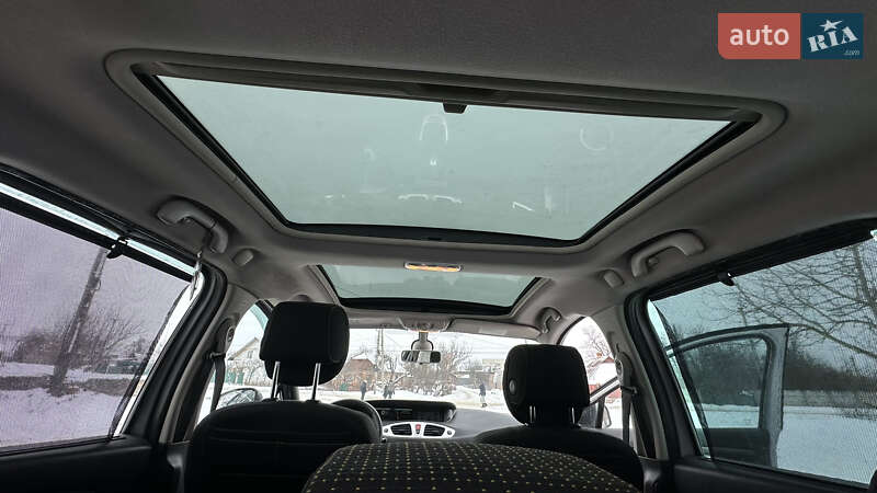 Минивэн Renault Scenic 2010 в Бердичеве фото 19 Минивэн Renault Scenic 2010 в Бердичеве