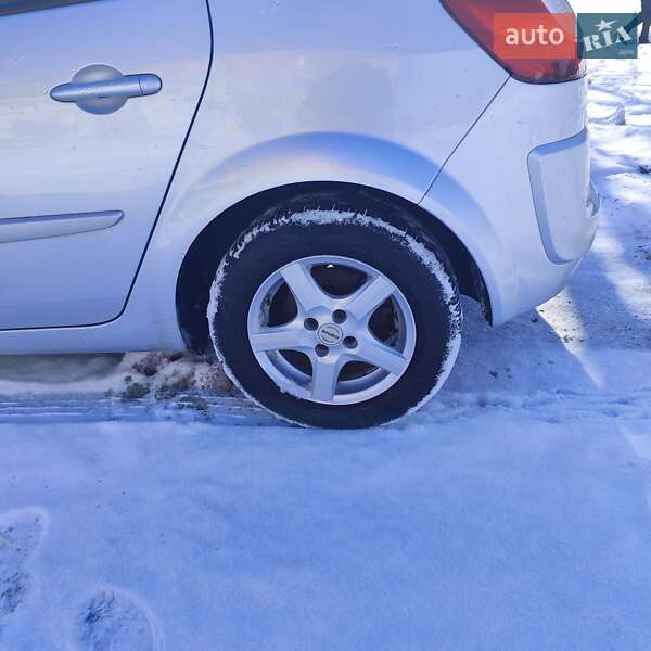 Минивэн Renault Scenic 2007 в Белой Церкви