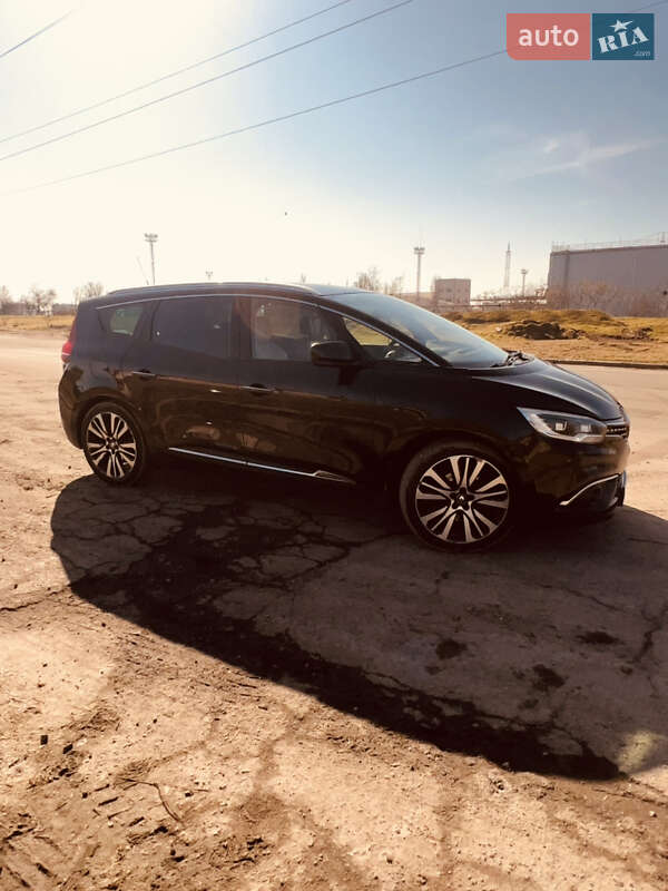 Мінівен Renault Scenic 2017 в Чернівцях