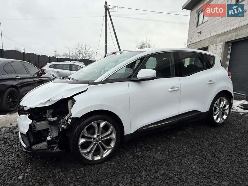 Минивэн Renault Scenic 2016 в Луцке