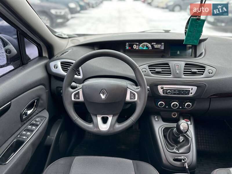 Минивэн Renault Scenic 2012 в Виннице