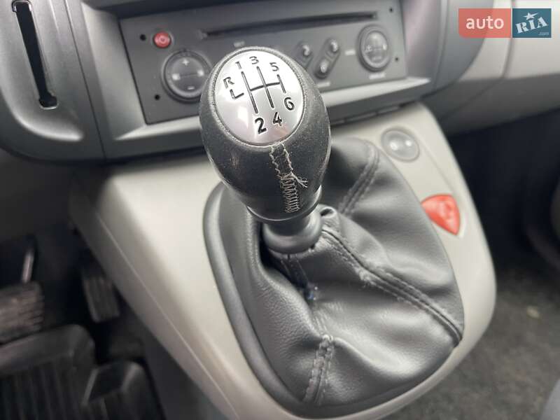 Минивэн Renault Scenic 2007 в Николаеве