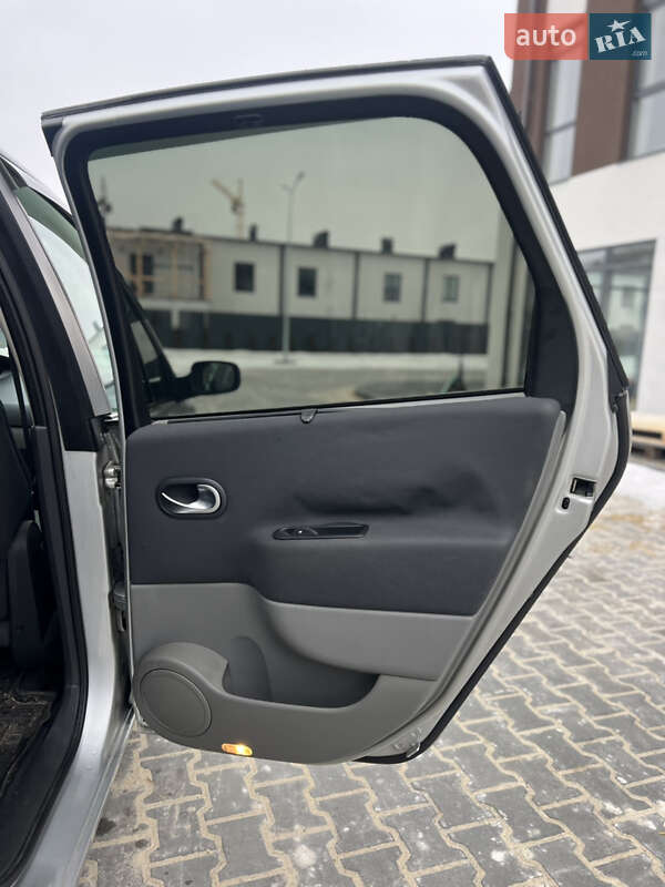 Минивэн Renault Scenic 2006 в Виннице фото 30 Минивэн Renault Scenic 2006 в Виннице