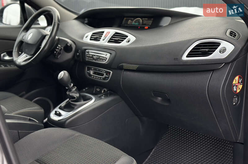 Минивэн Renault Scenic 2009 в Дрогобыче