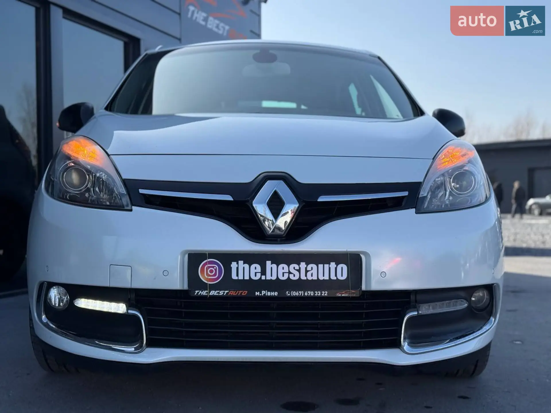 2015 Renault Scenic - мініатюра 8