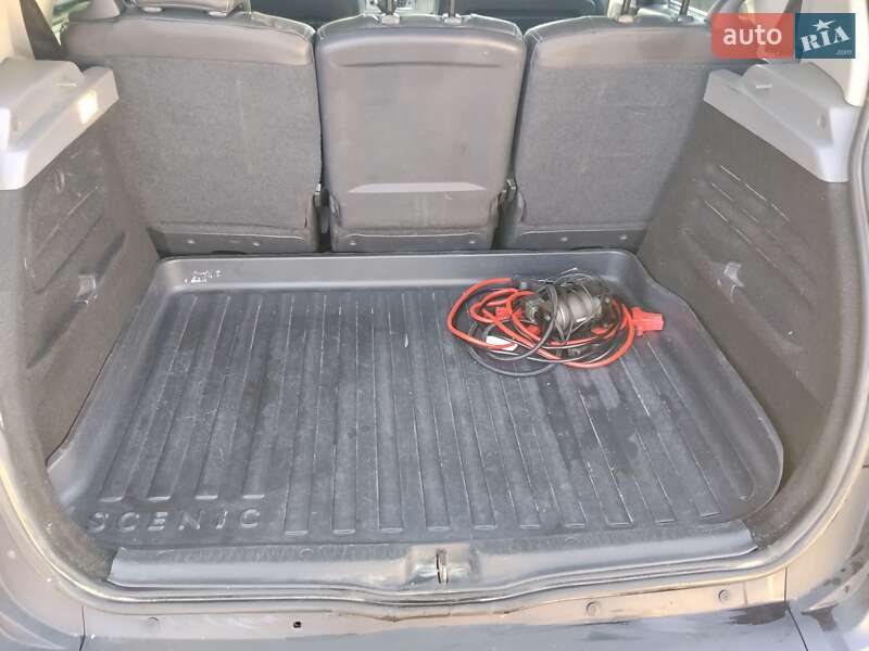 Минивэн Renault Scenic 2008 в Стрые