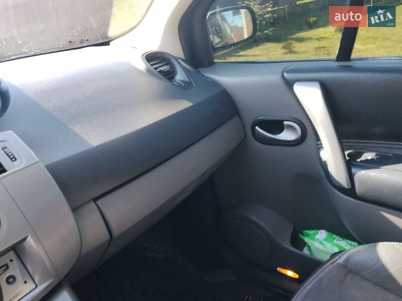 Минивэн Renault Scenic 2008 в Стрые