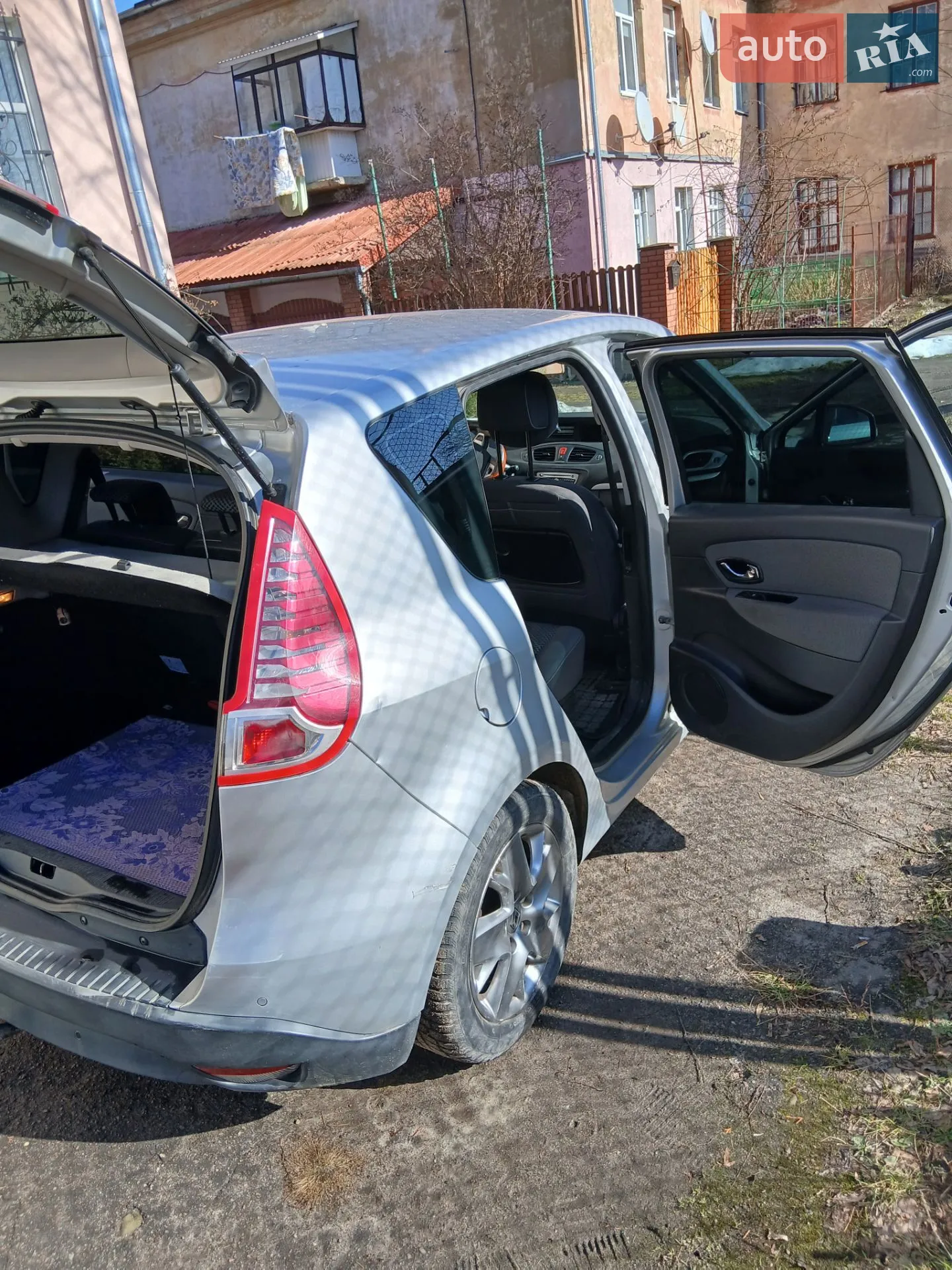 2011 Renault Scenic - мініатюра 13