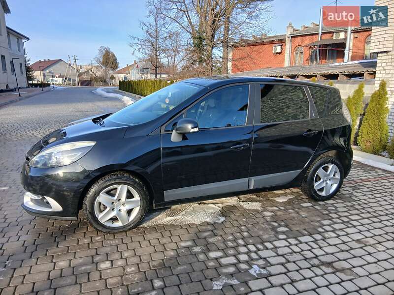 Мінівен Renault Scenic 2013 в Івано-Франково