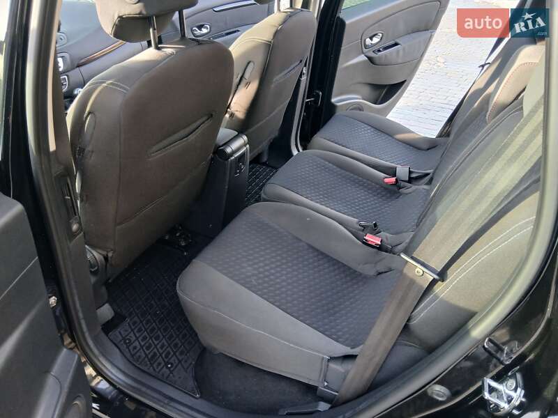 Мінівен Renault Scenic 2013 в Івано-Франково
