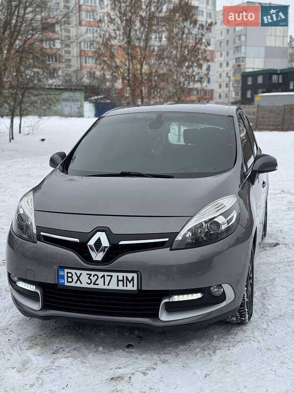 Минивэн Renault Scenic 2014 в Белогорье фото 8 Минивэн Renault Scenic 2014 в Белогорье