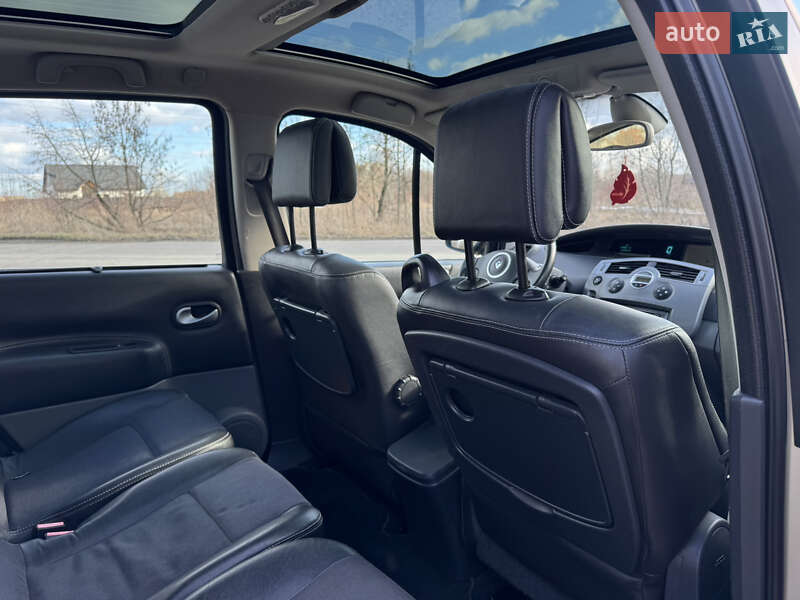 Минивэн Renault Scenic 2007 в Владимире
