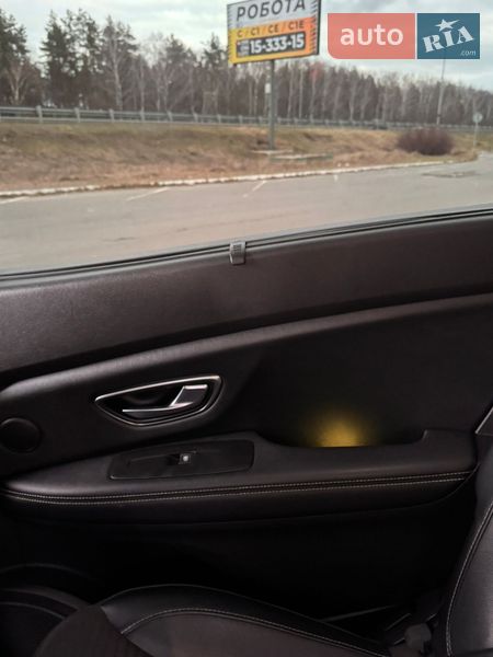 Минивэн Renault Scenic 2017 в Киеве