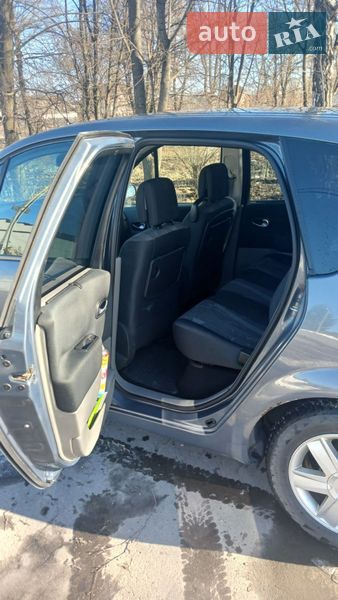 Мінівен Renault Scenic 2006 в Рівному