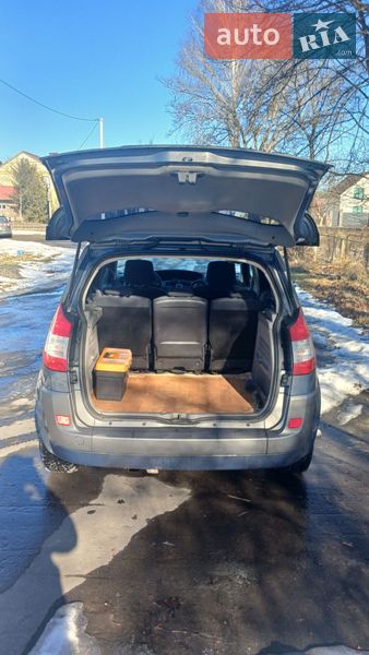 Мінівен Renault Scenic 2006 в Рівному