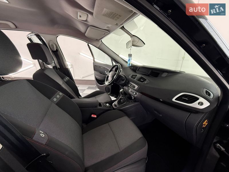 Минивэн Renault Scenic 2012 в Трускавце