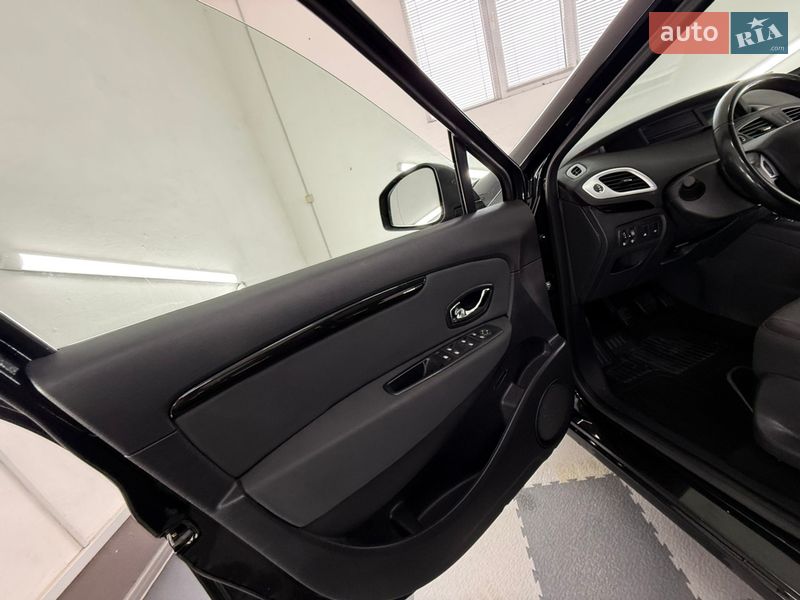Минивэн Renault Scenic 2012 в Трускавце