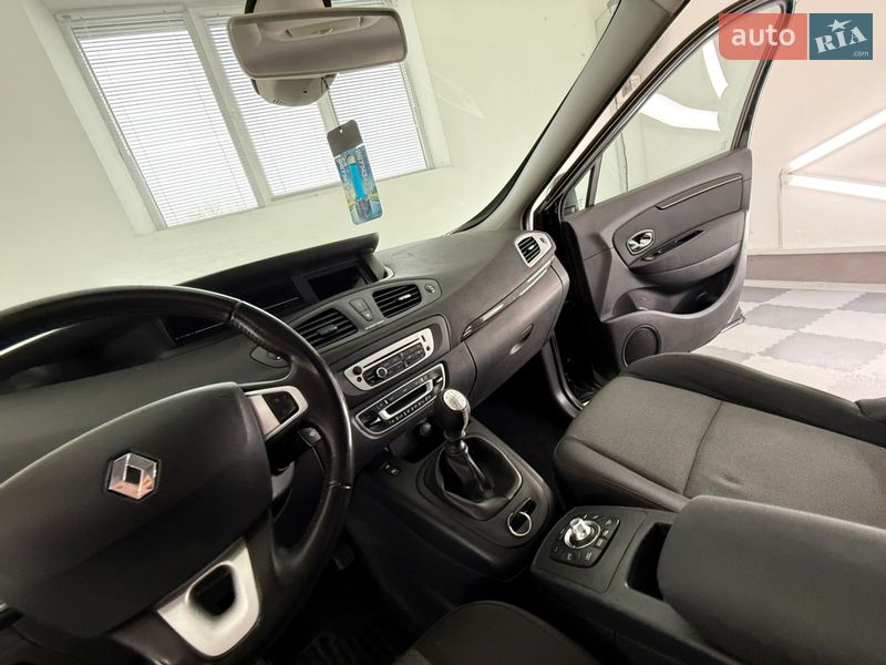 Минивэн Renault Scenic 2012 в Трускавце