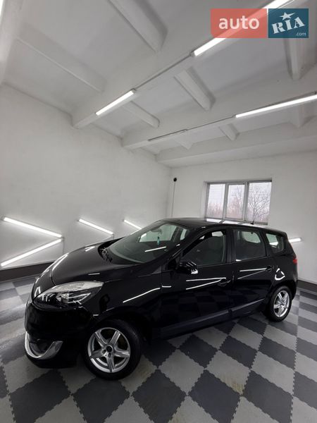 Минивэн Renault Scenic 2012 в Трускавце