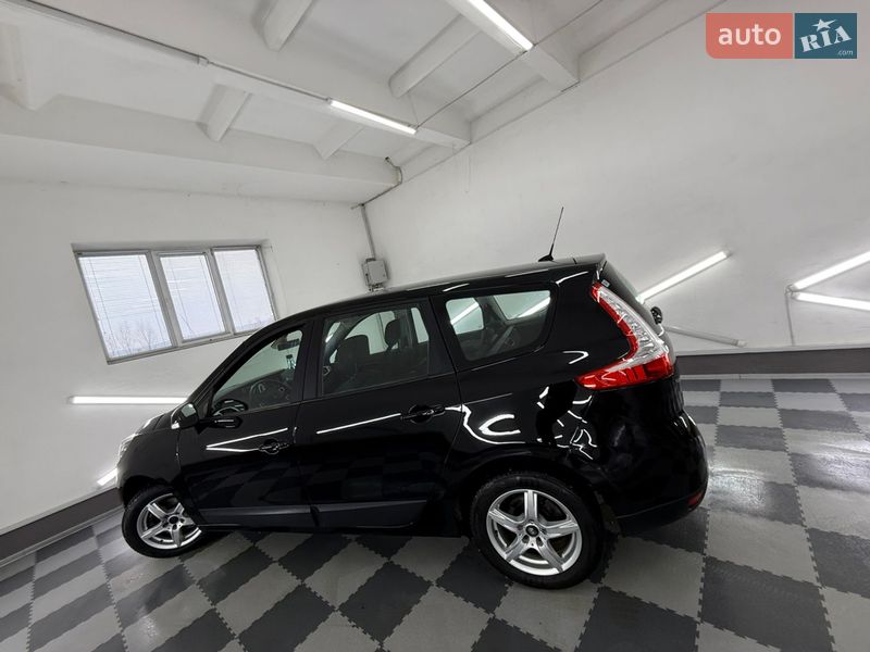 Минивэн Renault Scenic 2012 в Трускавце