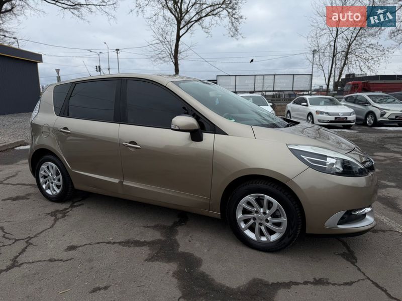 Минивэн Renault Scenic 2014 в Полтаве