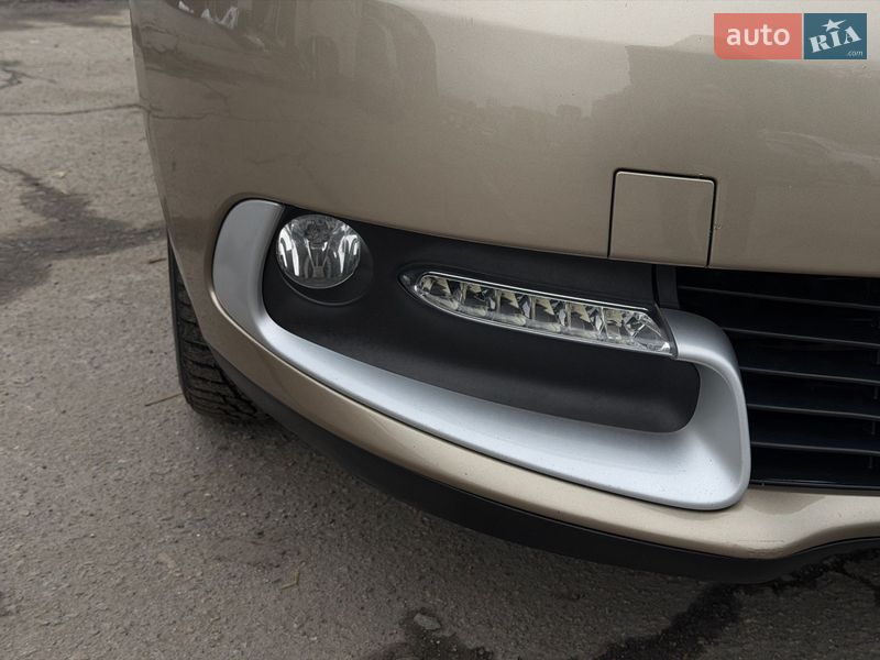 Минивэн Renault Scenic 2014 в Полтаве
