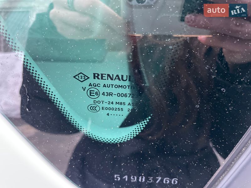 Мінівен Renault Scenic 2014 в Сумах