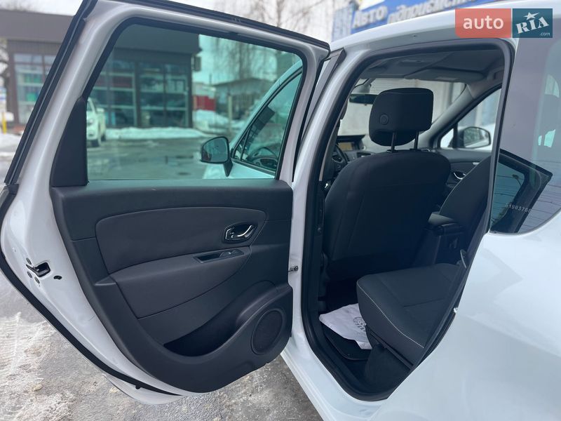 Мінівен Renault Scenic 2014 в Сумах