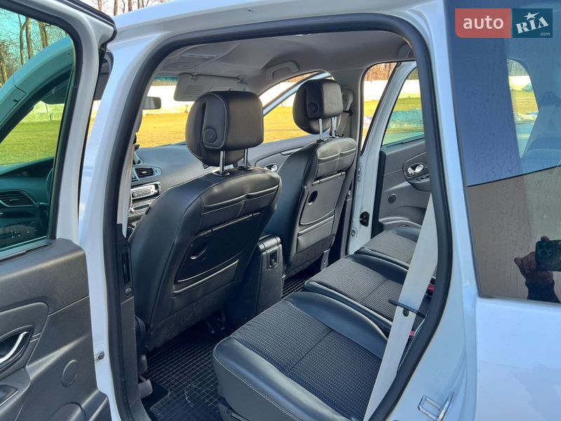 Мінівен Renault Scenic 2012 в Луцьку