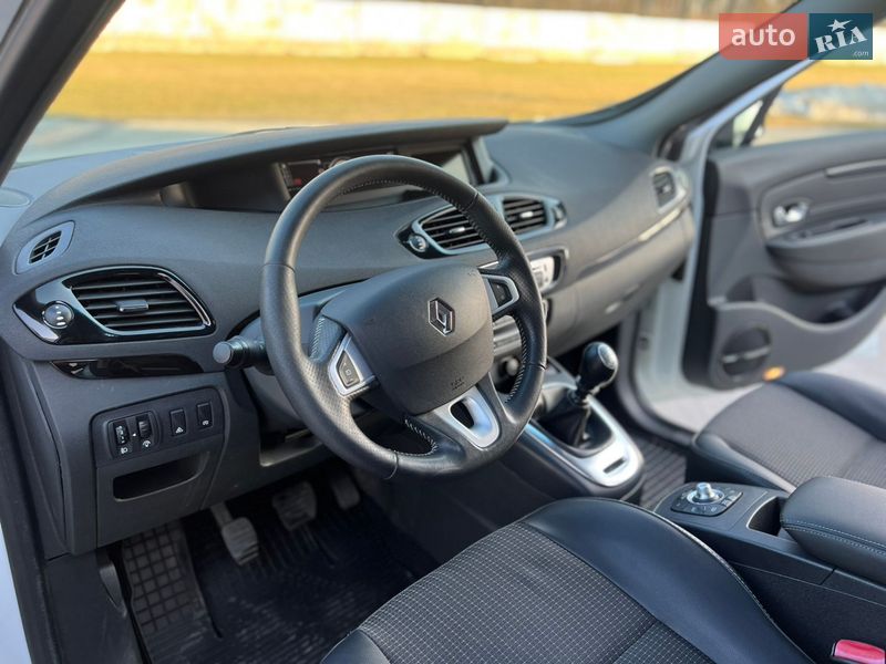 Мінівен Renault Scenic 2012 в Луцьку