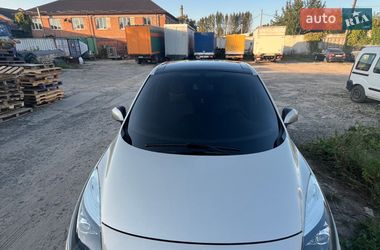 Минивэн Renault Scenic 2011 в Хмельницком