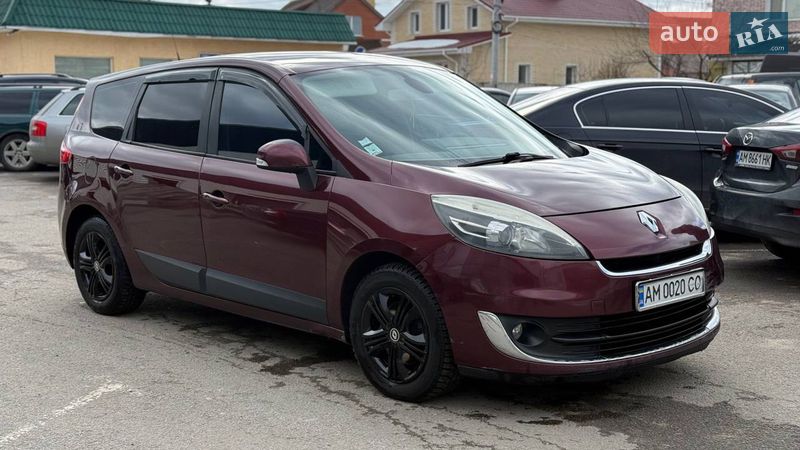 Минивэн Renault Scenic 2012 в Житомире