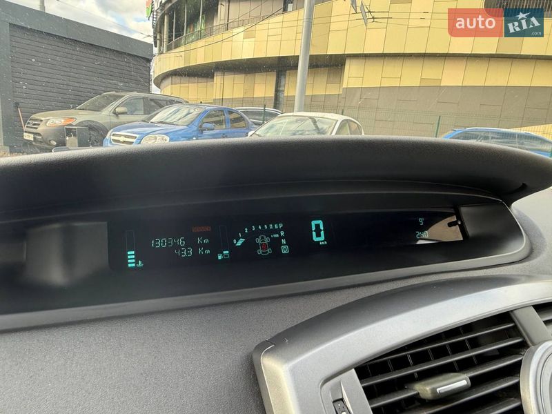 Минивэн Renault Scenic 2006 в Киеве