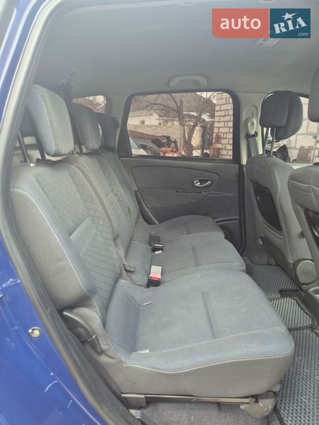 Мінівен Renault Scenic 2009 в Сумах