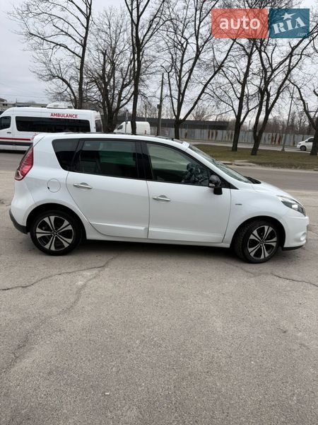 Минивэн Renault Scenic 2012 в Запорожье