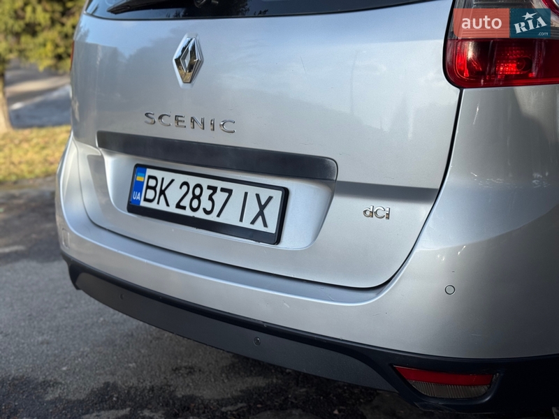 Минивэн Renault Scenic 2010 в Ровно