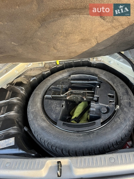 Минивэн Renault Scenic 2006 в Житомире