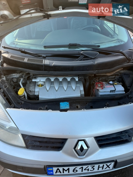 Минивэн Renault Scenic 2006 в Житомире