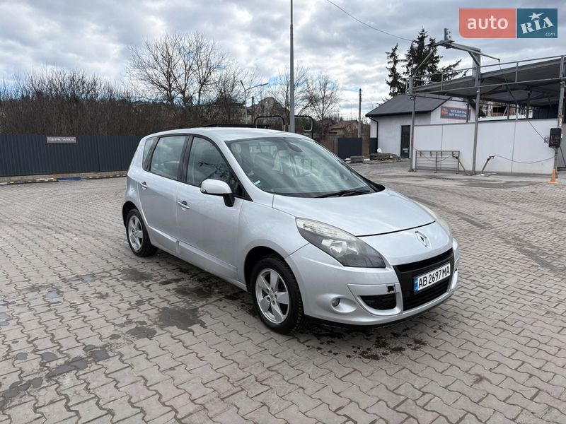 Мінівен Renault Scenic 2009 в Києві