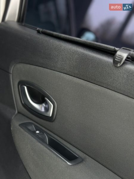 Минивэн Renault Scenic 2009 в Дрогобыче