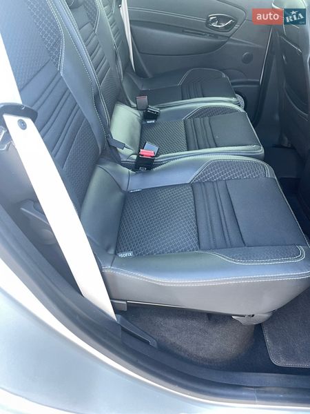 Минивэн Renault Scenic 2014 в Луцке